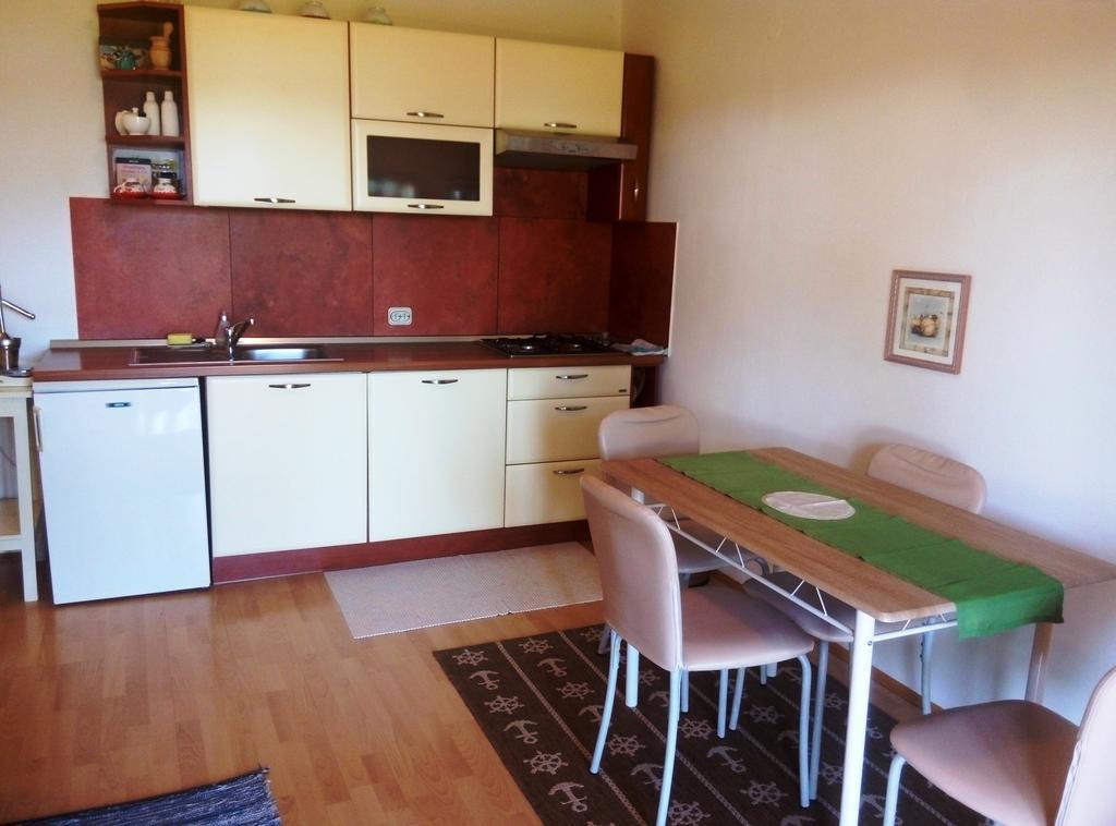 Linea Mare Apartment روفينج المظهر الخارجي الصورة